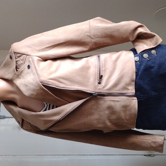 Kut from the Kloth Jackets & Blazers - Kut from the Kloth beige faux suede biker  jacket S